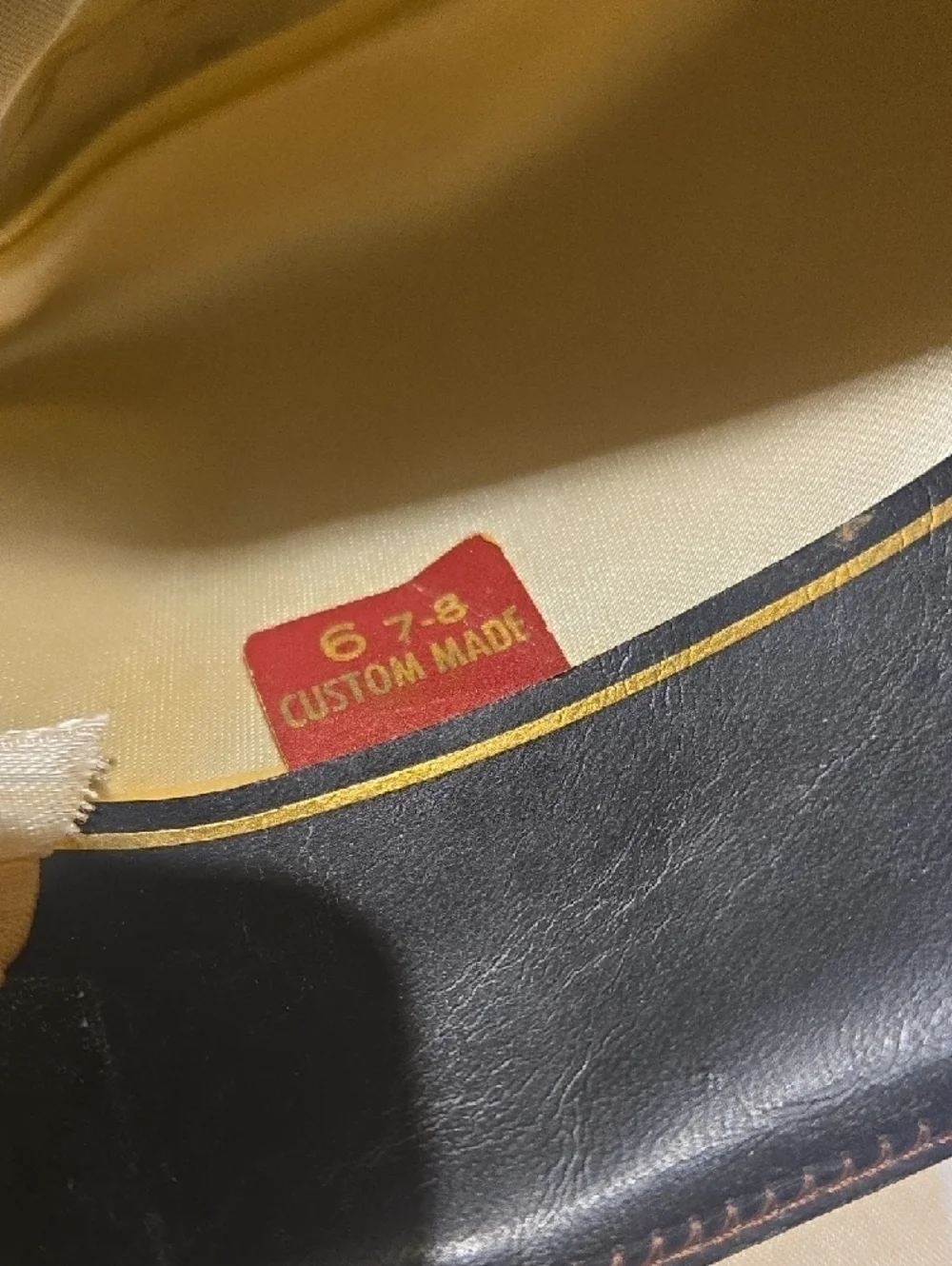 Men's Black Felt Bowler Hat with Ribbon Band - Picture 5 of 13